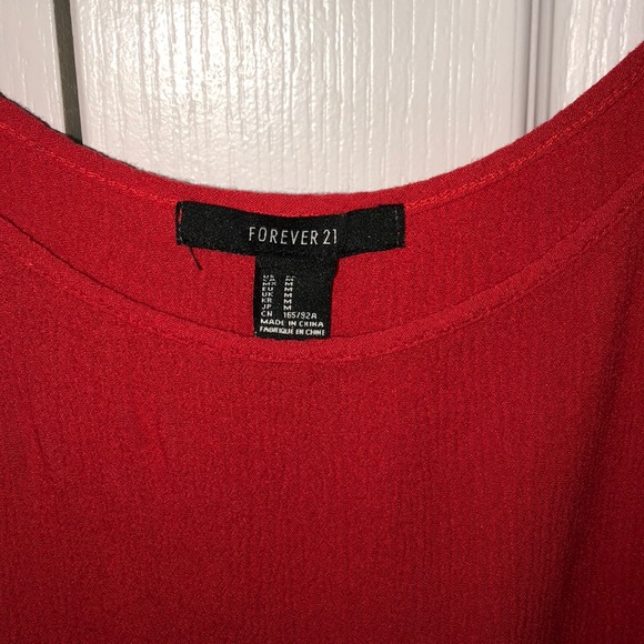 Red crop top with lace! - Picture 2 of 2